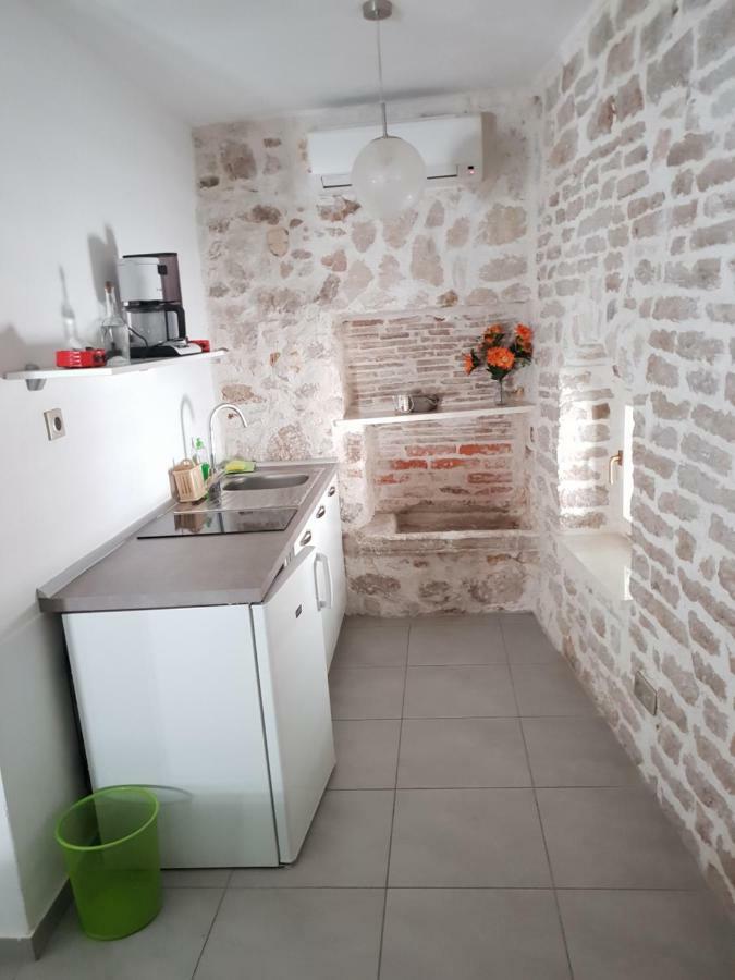 Old Town Studio Σίμπενικ Εξωτερικό φωτογραφία